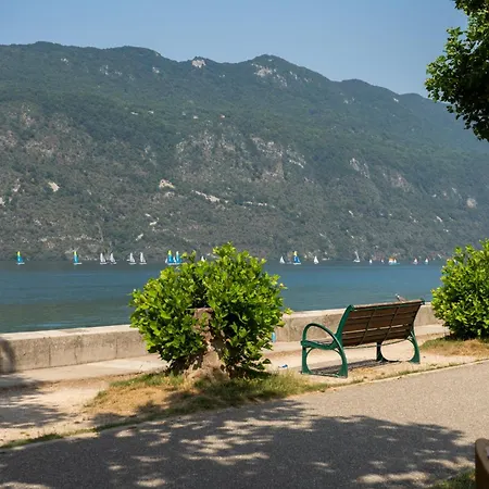 Apartment En Bord De *